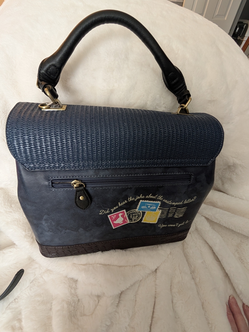 Vendula Post Office Navy and Black Top-Handle Bag with Matching Wallet & Keyring - Picture 8 of 14